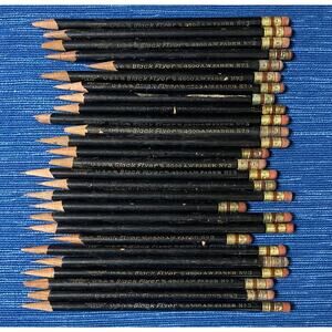 27 Vintage USED AW Faber Castell Black Flyer 4500 No 3 Lead USA Pencils 15B